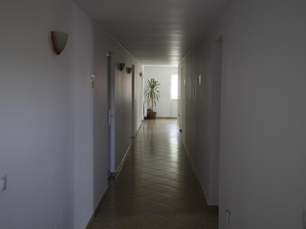 Vila Victoria Ramnicu Valcea Luaran gambar